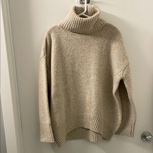 Topshop Cozy Cream Turtleneck Sweater. NWT.